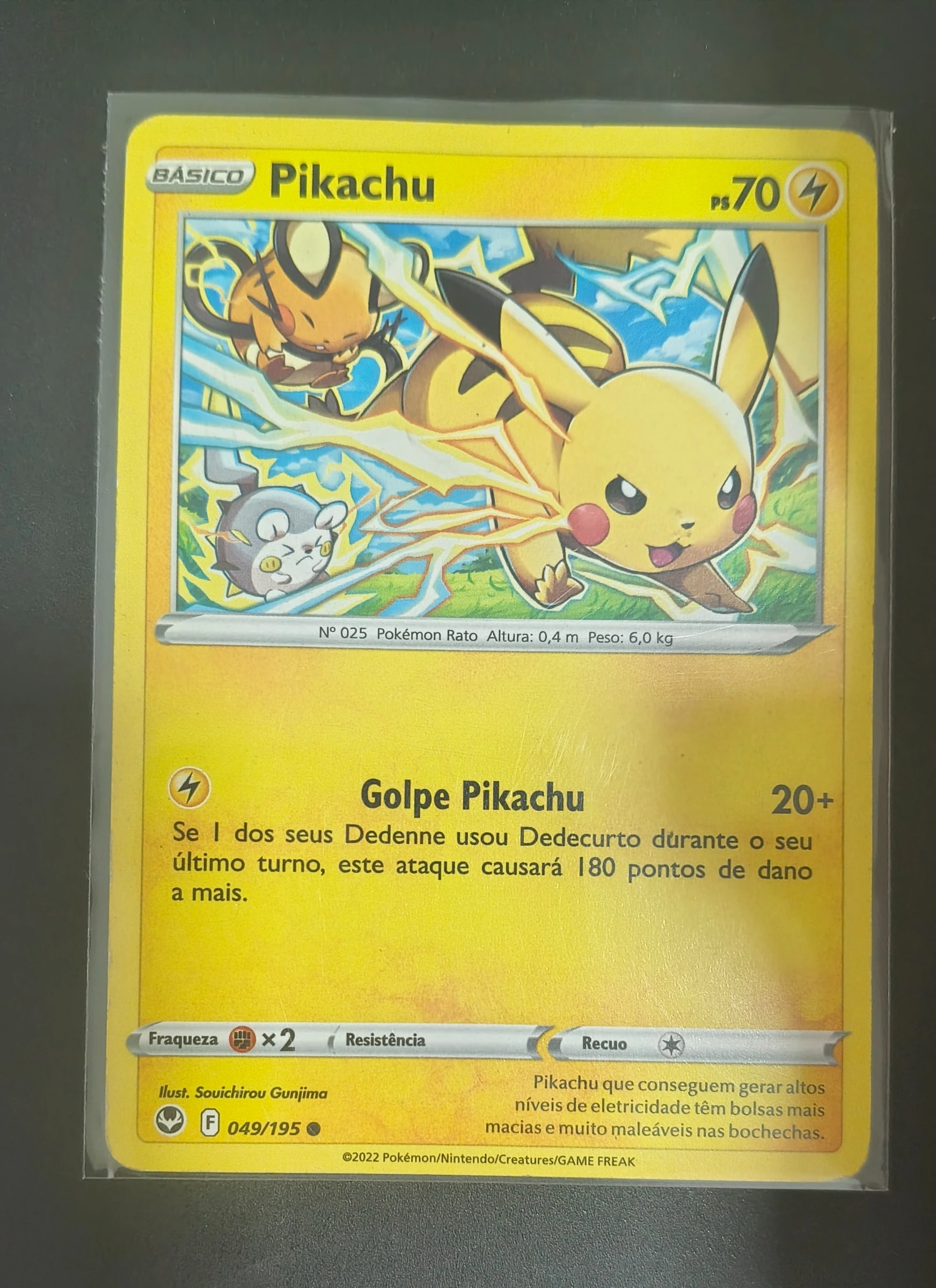Pikachu (Tempestade Prateada #049) frente