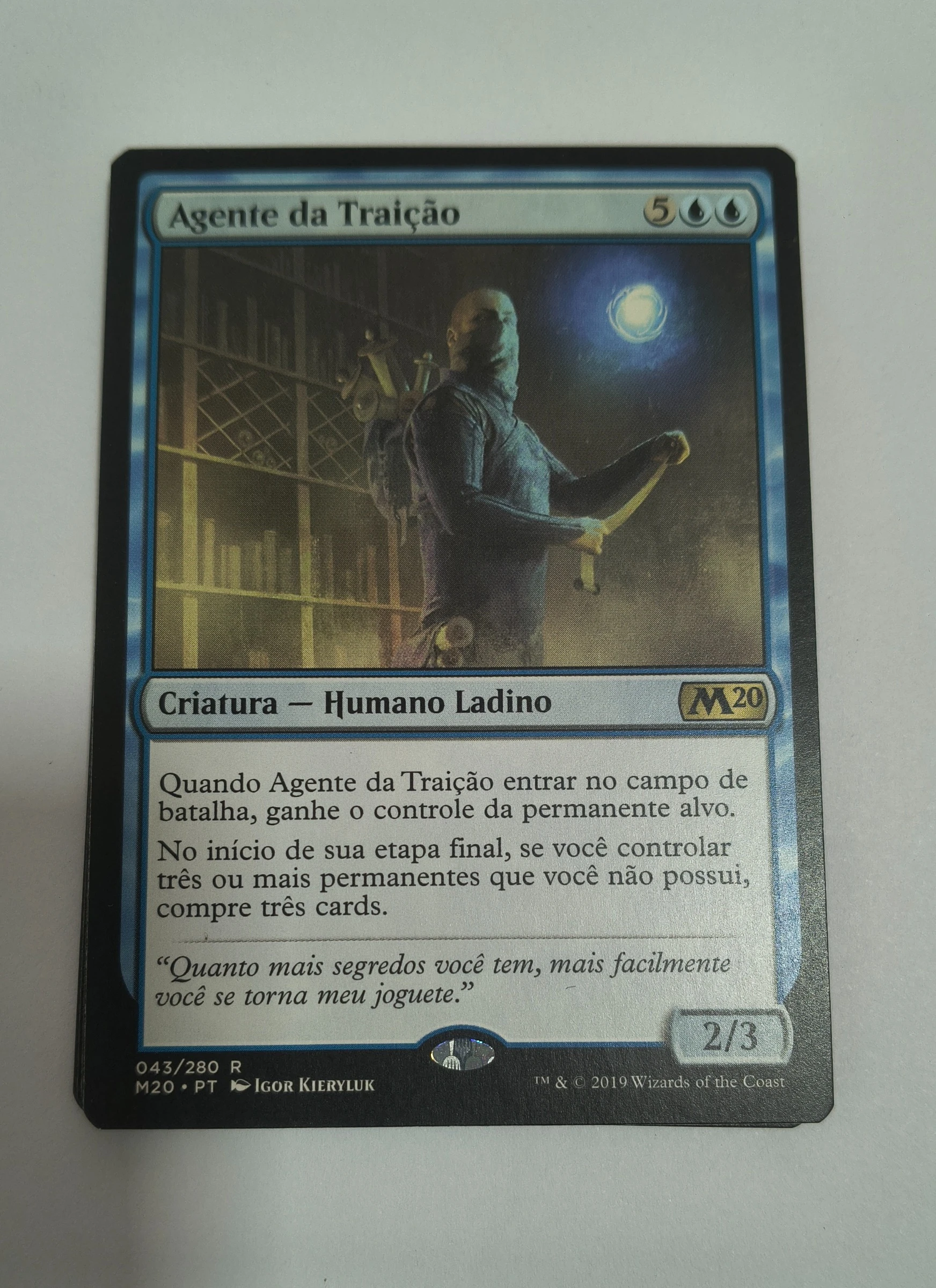 Agente da Traição (Core Set 2020 #43) frente
