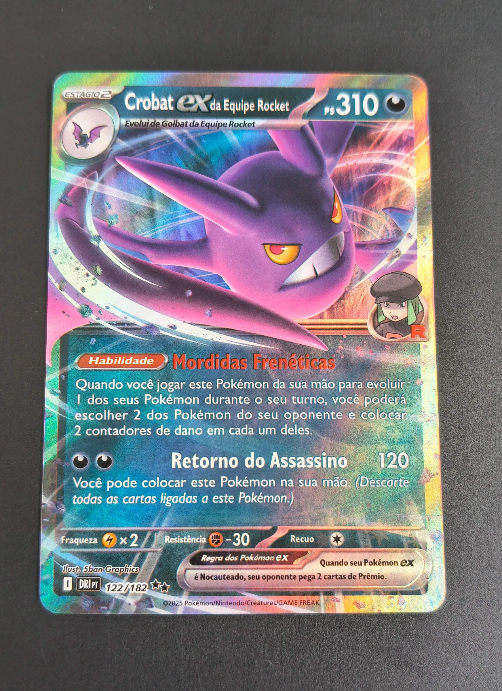 Crobat ex da Equipe Rocket (Rivais Predestinados #122) frente