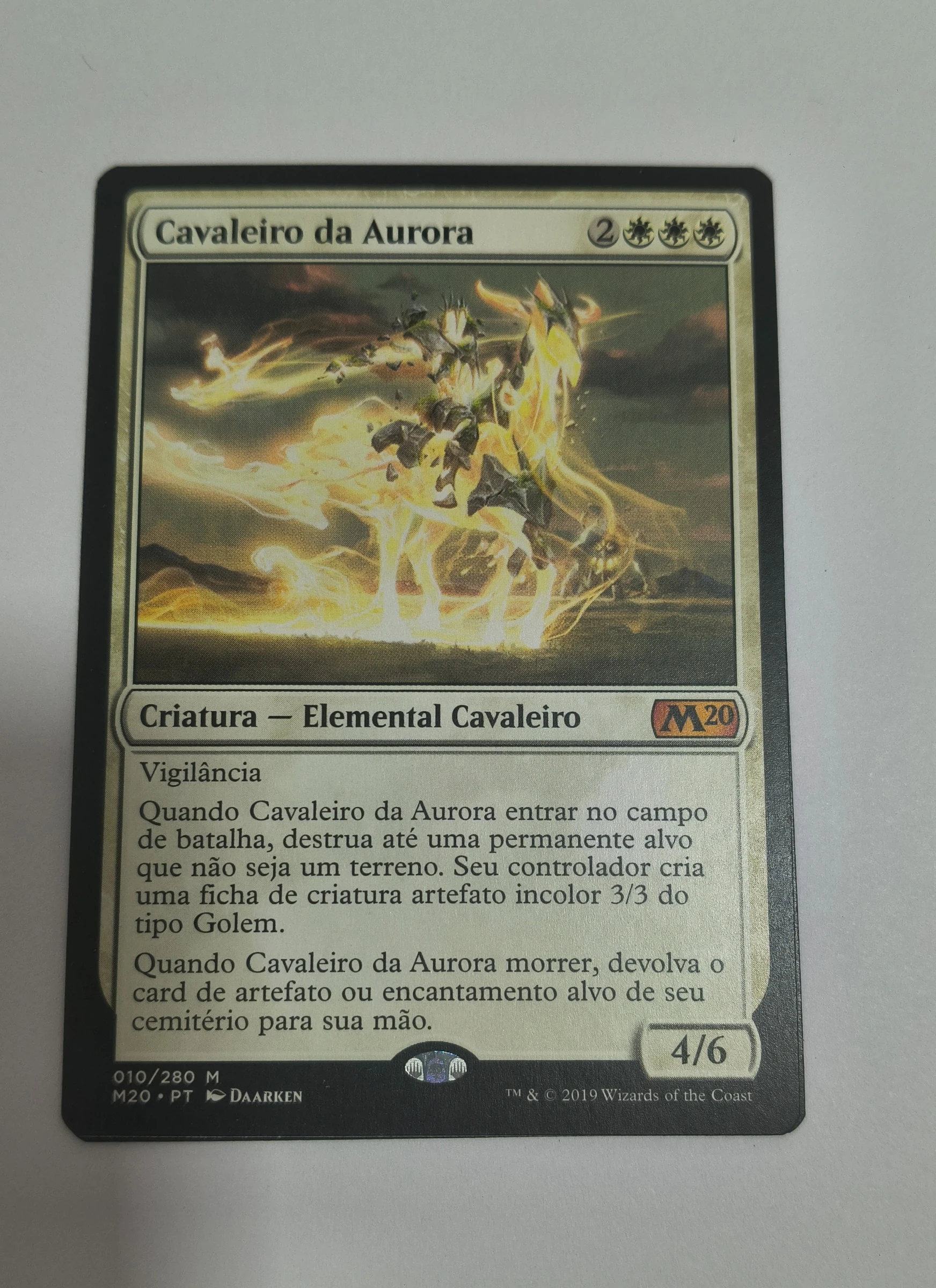 Cavaleiro da Aurora (Core Set 2020 #10) frente