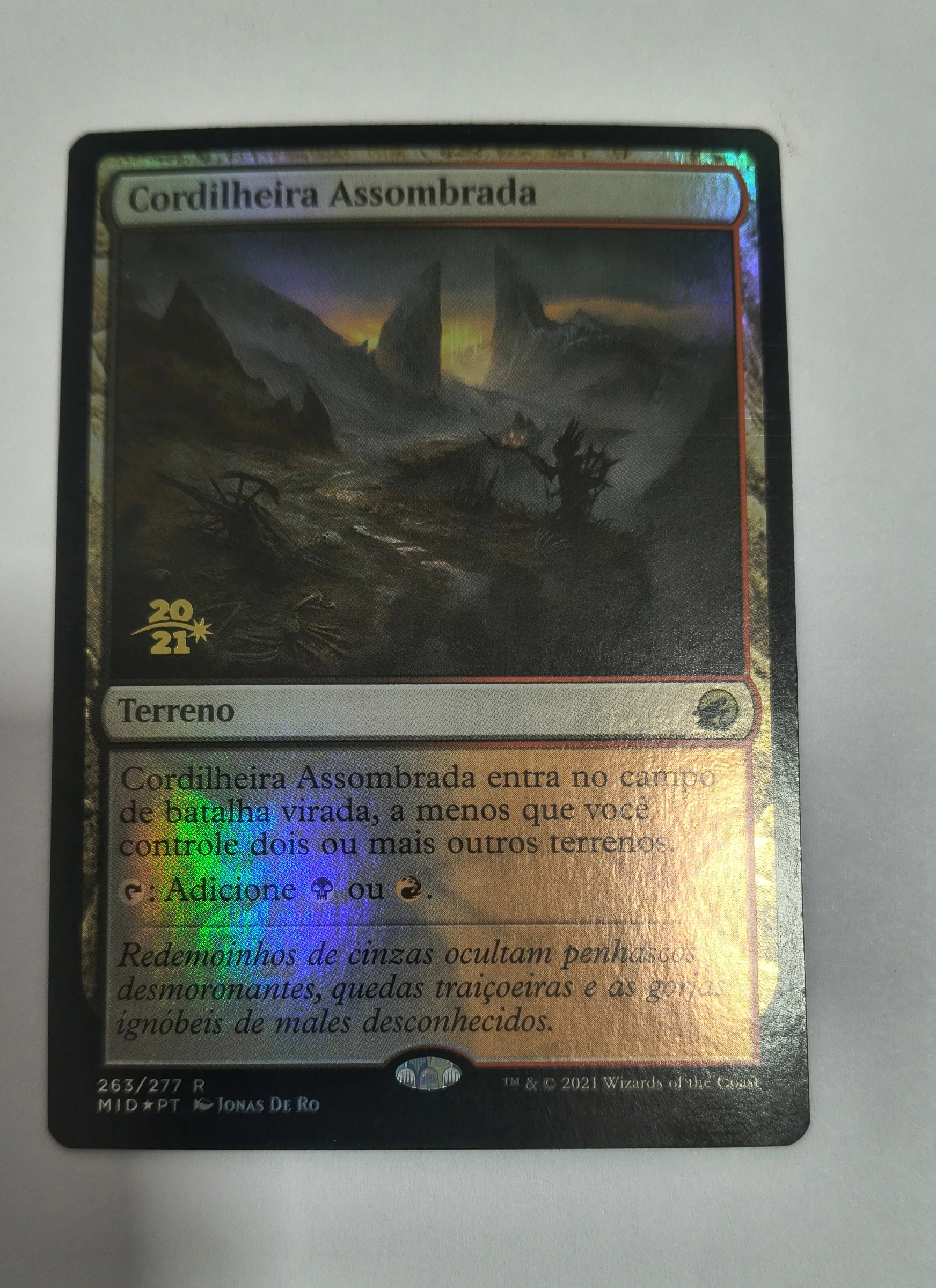 Cordilheira Assombrada (Innistrad: Midnight Hunt #263) frente